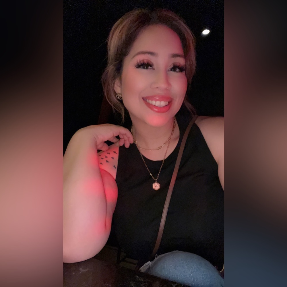 Meet your Posher, Vanessa